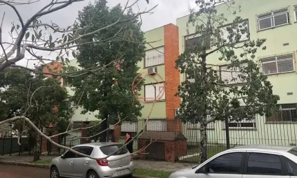 Apartamento com 1 quarto à venda na Avenida Mãe Apolinária Matias Batista, 307, Morro Santana, Porto Alegre por R$ 140.000