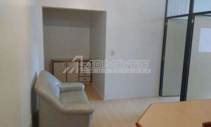 Sala comercial à venda no Centro, Florianópolis , 61 m2 por R$ 756.213
