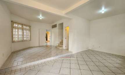 Casa com 5 quartos à venda no Estreito, Florianópolis , 237 m2 por R$ 1.750.000