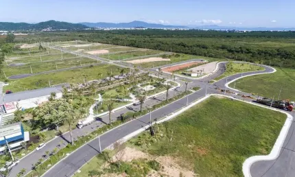 Terreno à venda na Rodovia Armando Calil Bulos, Vargem Grande, Florianópolis