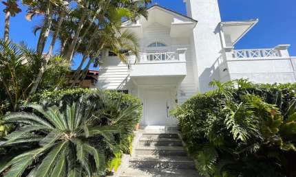 Casa para Venda em Florianópolis, Jurerê Internacional, 4 dormitórios, 3 suítes, 3 banheiros, 3 vagas