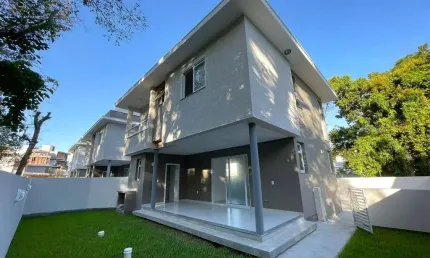 Casa para Venda em Florianópolis, Santo Antônio de Lisboa, 3 dormitórios, 3 suítes, 3 banheiros, 1 vaga
