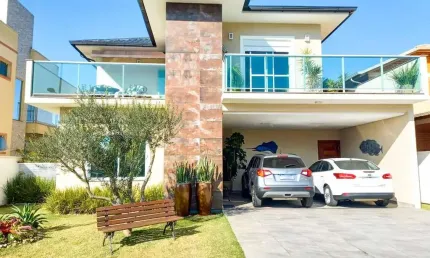 Casa para Venda em Florianópolis, São João do Rio Vermelho, 3 dormitórios, 3 suítes, 4 banheiros, 2 vagas
