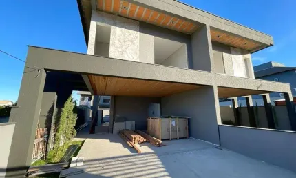 Casa para Venda em Florianópolis, Ingleses do Rio Vermelho, 3 dormitórios, 3 suítes, 3 banheiros, 2 vagas