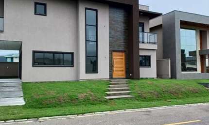 Casa para Venda em Florianópolis, São João do Rio Vermelho, 4 dormitórios, 3 suítes, 4 banheiros, 2 vagas