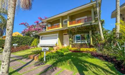 Casa para Venda em Florianópolis, Jurerê Internacional, 3 dormitórios, 3 suítes, 4 banheiros, 4 vagas