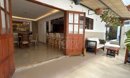 Linda Casa com área gourmet - Próximo ao Parque Parahyba 2 - Jardim Oceania - João Pessoa - R$ 1.190.000