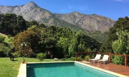 Chácara / sítio com 6 quartos à venda na Estrada Doutor Rogério de Moura Estevão, 64, Vargem Grande, Teresópolis