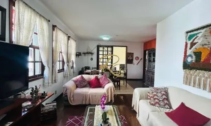 Casa em condomínio fechado com 3 quartos à venda na Rua Jacuí, 422, Alto, Teresópolis, 124 m2 por R$ 680.000