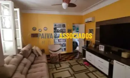 Casa com 3 quartos à venda na Rua Uruguay, 1721, Centro, Pelotas por R$ 760.000