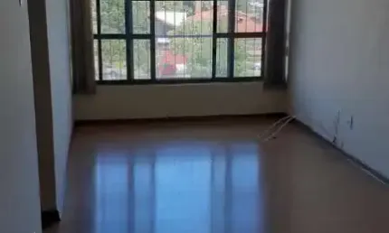 Apartamento com 2 quartos à venda na Miguel Tarnac da Rocha, 74, Três Vendas, Pelotas por R$ 210.000