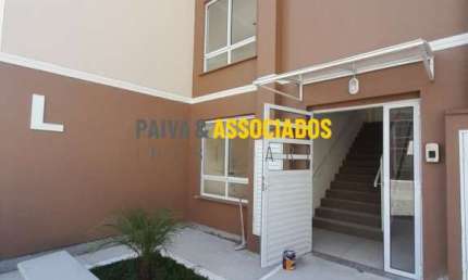 Apartamento com 2 quartos à venda na Engenheiro Ildefonso Simões Lopes, 2046, Três Vendas, Pelotas por R$ 170.000