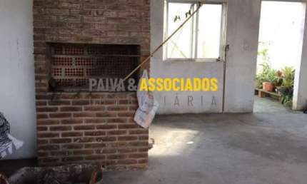 Casa com 2 quartos à venda na Brasil, 845, Fragata, Pelotas por R$ 220.000