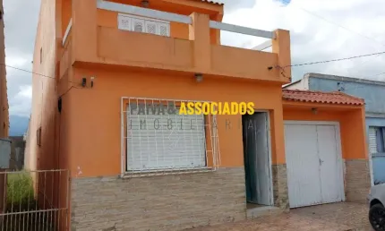 Casa com 3 quartos à venda na Joaquim Caetano, 1120, Centro, Jaguarão por R$ 450.000