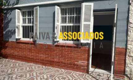 Casa com 2 quartos à venda na Sete de Setembro, 7, Centro, Pelotas por R$ 210.000