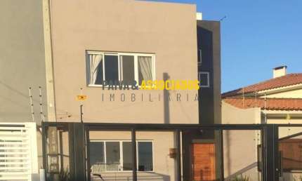 Casa com 3 quartos à venda na Doutor Carlos Camorali, 181, Centro, Pelotas por R$ 721.000