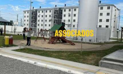 Apartamento com 2 quartos à venda na Um, 450, Fragata, Pelotas por R$ 190.000