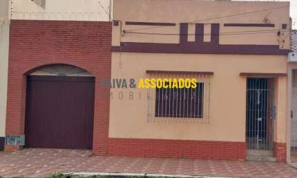 Casa com 2 quartos à venda na Princesa Isabel, 102, Centro, Pelotas por R$ 530.000