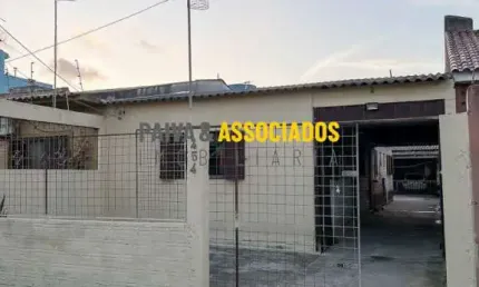 Casa com 2 quartos à venda na Desembargador André da Rocha, 454, Fragata, Pelotas por R$ 265.000