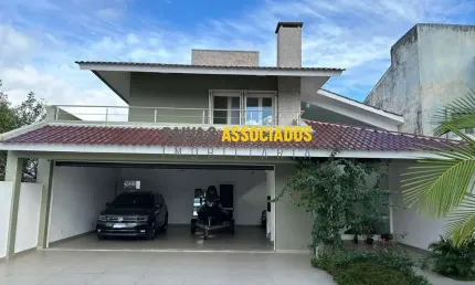 Casa com 4 quartos à venda na josé maria da fontoura, 523, laranjal, pelotas por r$ 1.800.000