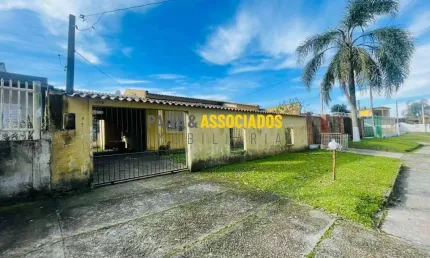 Casa com 3 quartos à venda na joaquim alves da fonseca, 478, areal, pelotas por r$ 320.000