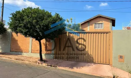JARDIM MORUMBI DOIS DORMITÓRIOS COM AR SENDO UM SUÍTE MEZANINO QUINTAL