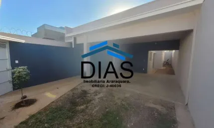 VILA SANTA MARTA NOVA TRÊS DORMITÓRIOS SENDO UM SUÍTE E QUINTAL AMPLO