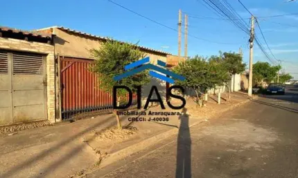 PARQUE RESIDENCIAL VALLE VERDE CASA COM TRÊS DORMITÓRIOS