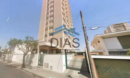 EDIFÍCIO MONTE CASTELO DOIS DORMITÓRIOS UMA SUÍTE CENTRO