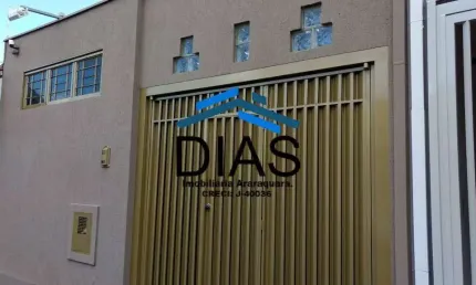 Vila oriente casa ampla com dois dormitórios muito bem localizada