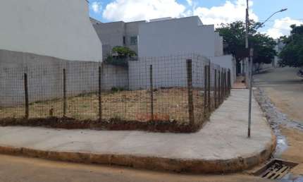 Terreno à venda na Cidade Nova, Governador Valadares 