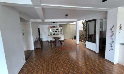 Casa com 2 quartos à venda no Grã-Duquesa, Governador Valadares 
