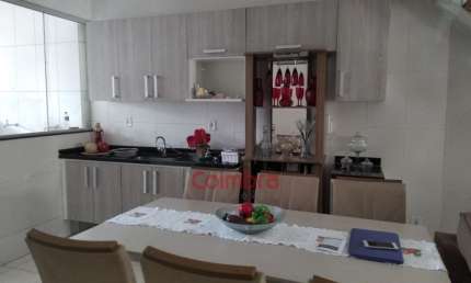 Casa com 3 quartos à venda no Floresta, Governador Valadares 