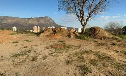 Terreno à venda no Alto Esplanada, Governador Valadares 