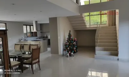 Casa à venda no Retiro dos Lagos, Governador Valadares 