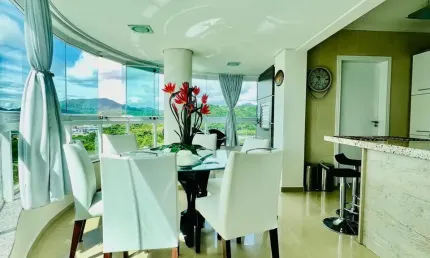 Apartamento  3 suites -  à poucos metros da praia na quadra mar na barra sul em balneário camboriú- apenas 50 metros da praia