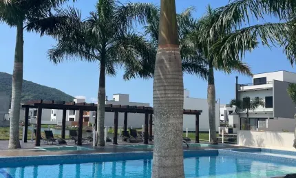 Terreno em condomínio fechado à venda na Avenida Deltaville, Beira Rio, Biguaçu