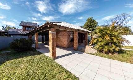 Casa com 3 quartos à venda na Rua Coruja Dourada, 333, Campeche, Florianópolis