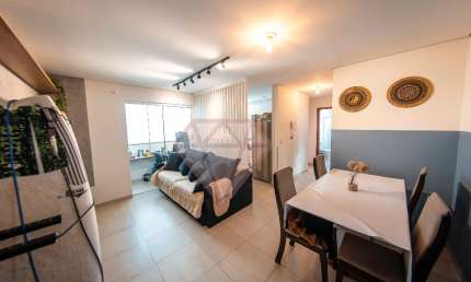 Apartamento 2 dormitórios 1 suíte, 70m2 a menos de 1km da praia, Campeche- Florianópolis