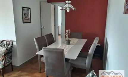 Apartamento no Centro em andar alto e vista livre para o Banhado