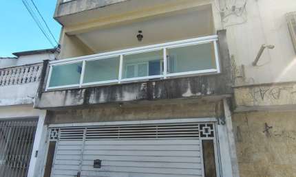 Casa com 4 quartos para alugar na Rua Capotiraguá, 13, Jardim Eliane, São Paulo