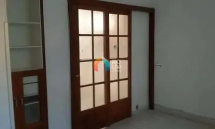 Santa Teresa, Apartamento Térreo 2 Quartos, Suíte, 2 Banheiros, Área externa, Proximidade da Lapa,