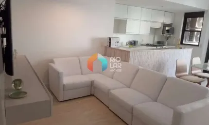 Ipanema, Apartamento, 2 Quartos sendo 1 Suíte, Varanda, Linda Vista, Cozinha Americana,