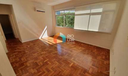 Apartamento à Venda no Leblon, 2 Quartos (1 suíte), Vaga na Escritura, Rio de Janeiro, RJ.