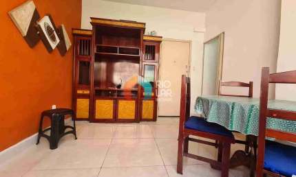 Apartamento Quarto e Sala à Venda em Copacabana, Frente, Sol da Manhã, Próximo Metrô, Rio de Janeir