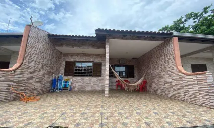 Casa para Venda em Matinhos, Balneário Ipacaraí, 3 dormitórios, 2 banheiros, 2 vagas