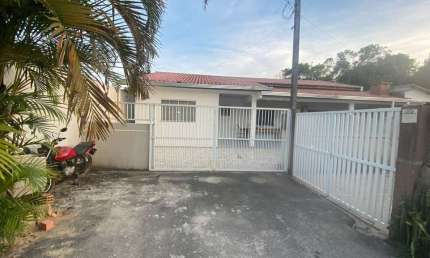 Casa para Locação em Matinhos, Rio da Onça, 2 dormitórios, 1 banheiro, 2 vagas