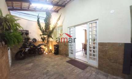 Casa com 2 quartos à venda no Novo Progresso, Contagem  por R$ 498.000