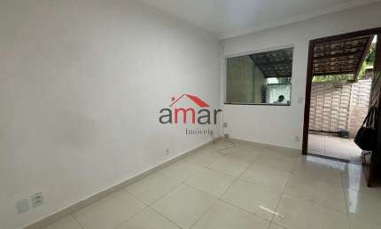 Casa com 2 quartos à venda em Braúnas, Belo Horizonte  por R$ 450.000
