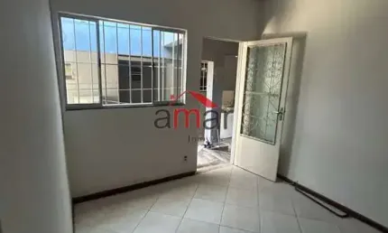 Casa em condomínio fechado com 2 quartos para alugar na Santa Terezinha, Belo Horizonte  por R$ 1.400